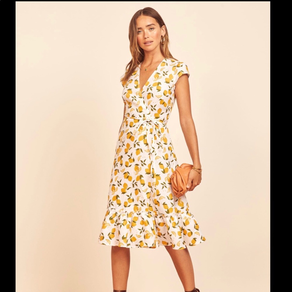 ISO Reformation Apricot Linen Dress Lemon Sz S